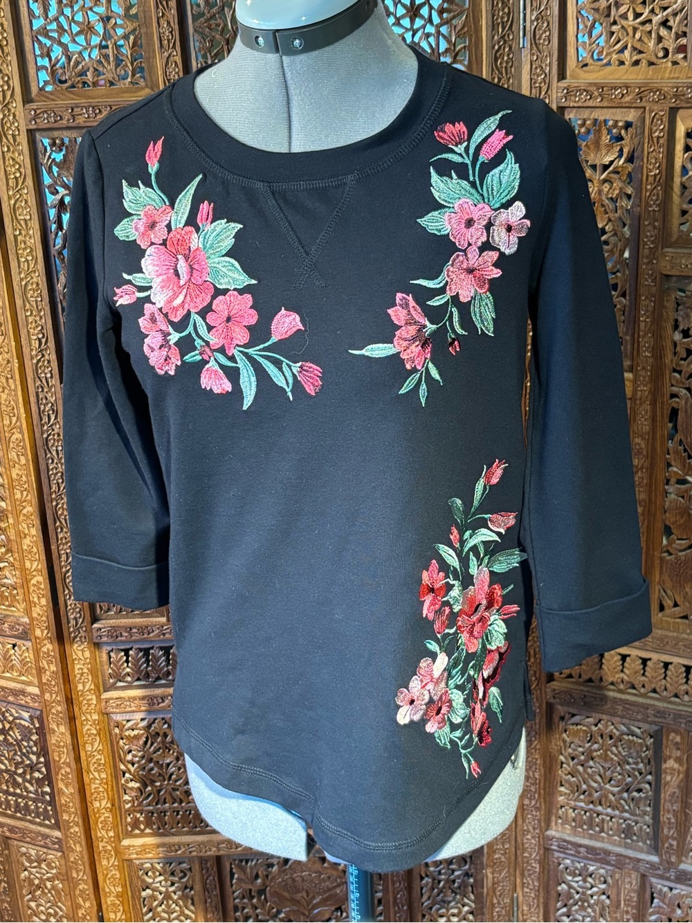 Karen Scott Black Sweatshirt with Pink & Green Floral Embroidery
